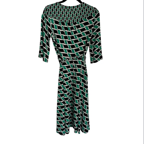 Superfoxx Flutter Sleeve Geometric Print Midi Tie Waist Wrap Dress Small NWT - Picture 4 of 7